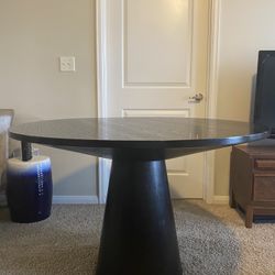 Modern Round Dining Table