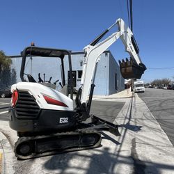 2017 Bobcat E32i Mini Excavator