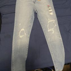 Women Levi’s Pants 