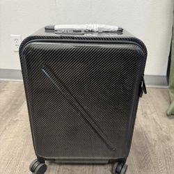 Real Carbon Fiber 20” Carry-On Luggage – Ultra Lightweight, Premium Quality (New) 