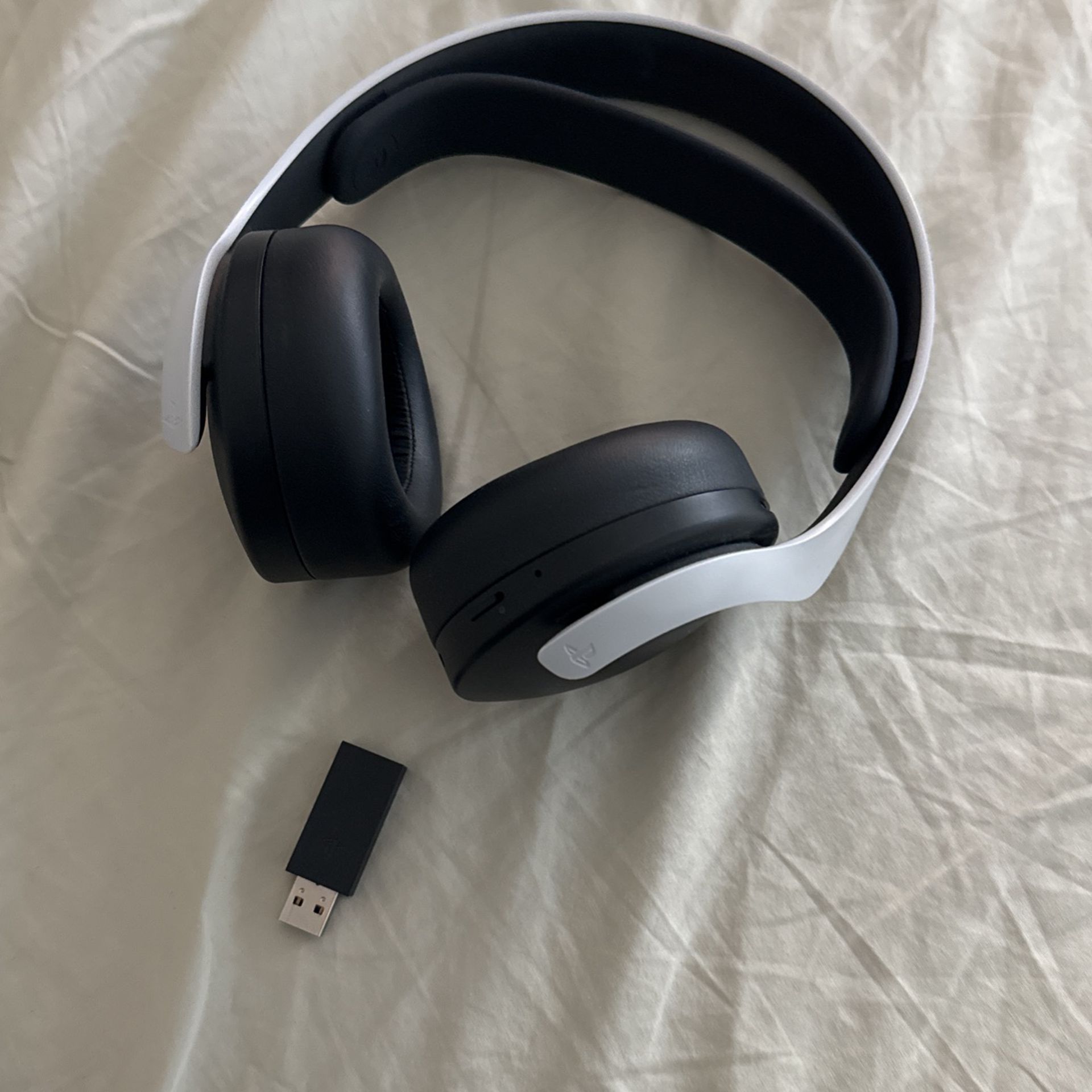 PlayStation pulse 3d Headphones