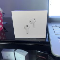 AirPods