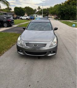 2015 Infiniti Q40