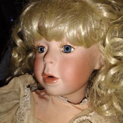Victorian Doll Collectibles 
