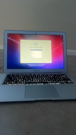 Apple MacBook Air Laptop