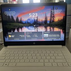 Windows 11 Laptop 14