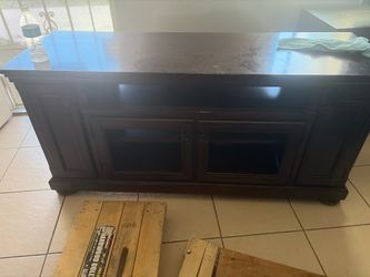 Tv stand
