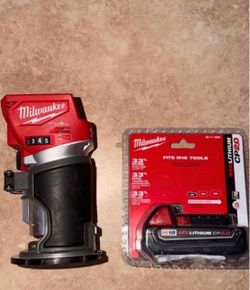 Milwaukee m18 compact router and 2.0 battery