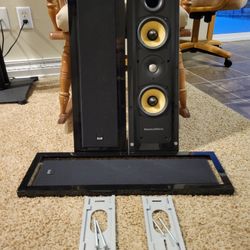 B&W FPM4 Speakers