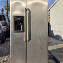 GE Refrigerator Cheap $50