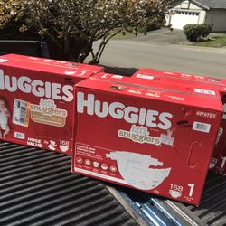 Baby Diapers up to 14 lbs Huggies Snugglers 168 Ct $45 each box 