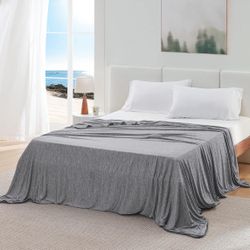 Cooling Blanket King Size for Hot Sleepers - Summer Blanket King Size Cold Bed Cool Arc-Chill Thin Ice Cooled Grey Bedding with Rayon Derived from Bam