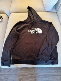 The North Face Women sweater‼️ size M