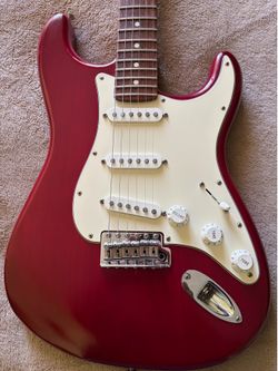 For Sale: 2006 Fender USA Highway One Stratocaster