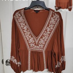 American Eagle Top MEDIUM