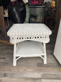 White wicker small side table