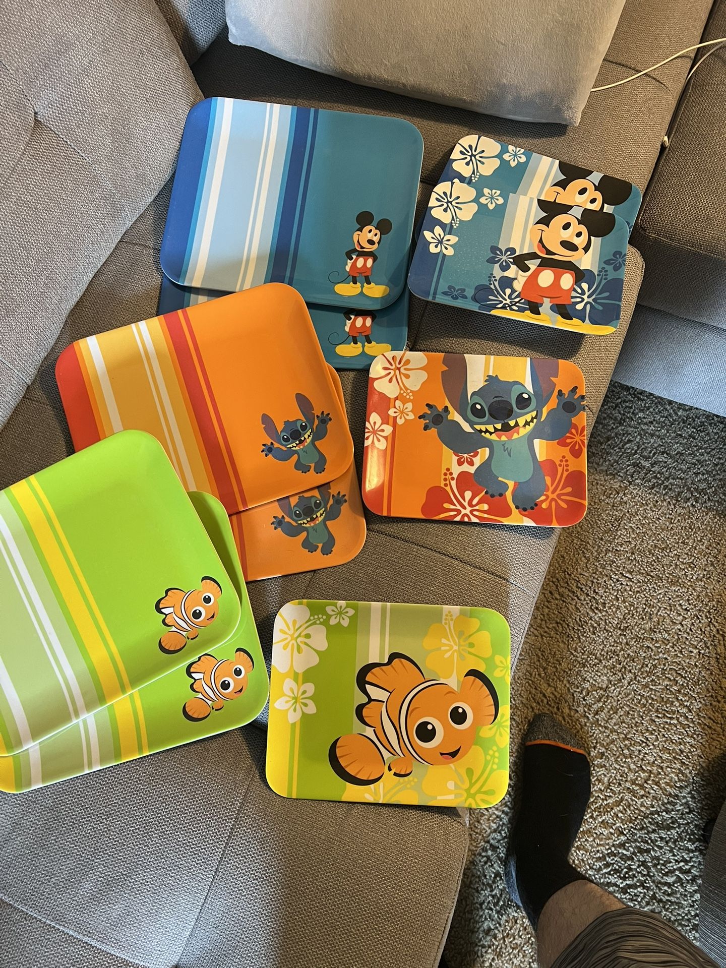 Exclusive Disney Store Plates
