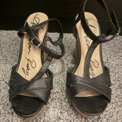 American Rag Black/Tan Wedges Size 7
