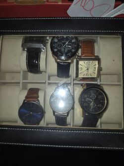 Mens Leather Band Watch