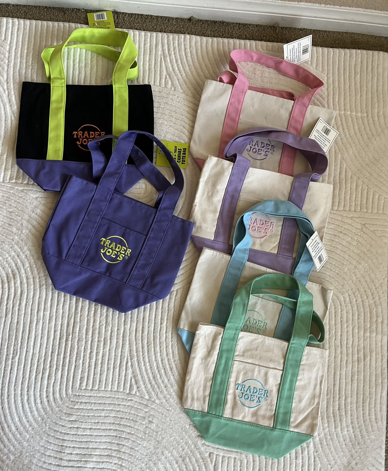Trader Joe’s Mini Tote Bag Set
