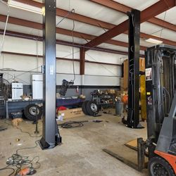 Atlas Vehicle Lift