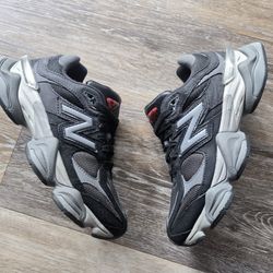 Nike New Balance 9060 Sz 6 $45