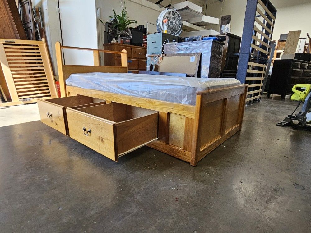 Twin Bed And Mattress