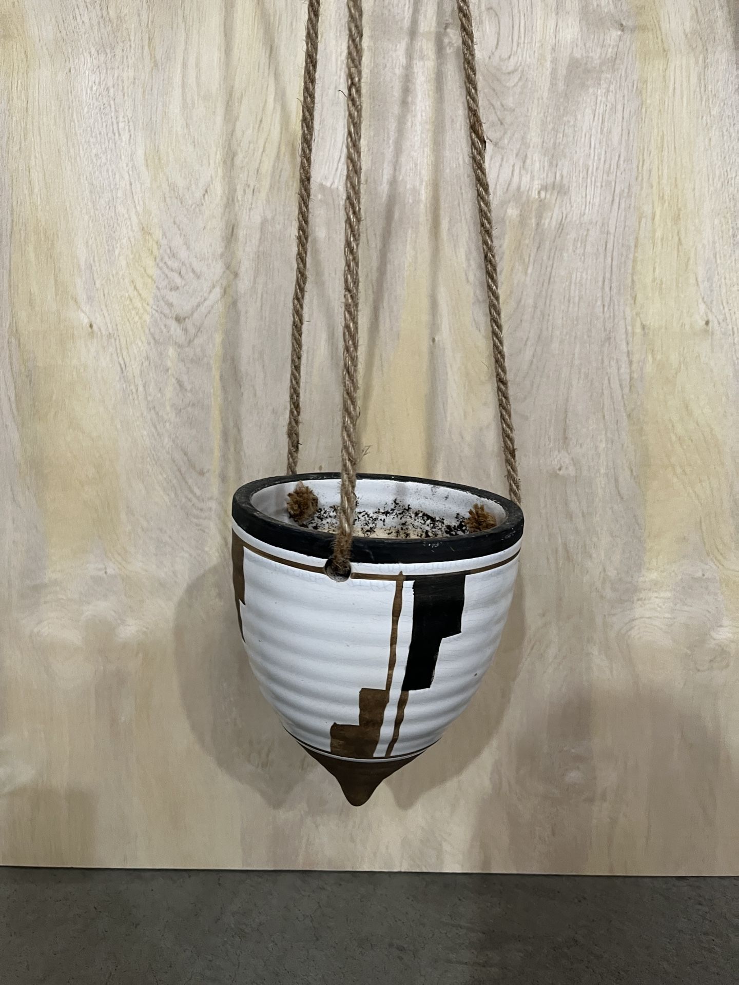 Ceramic Hanging Pot