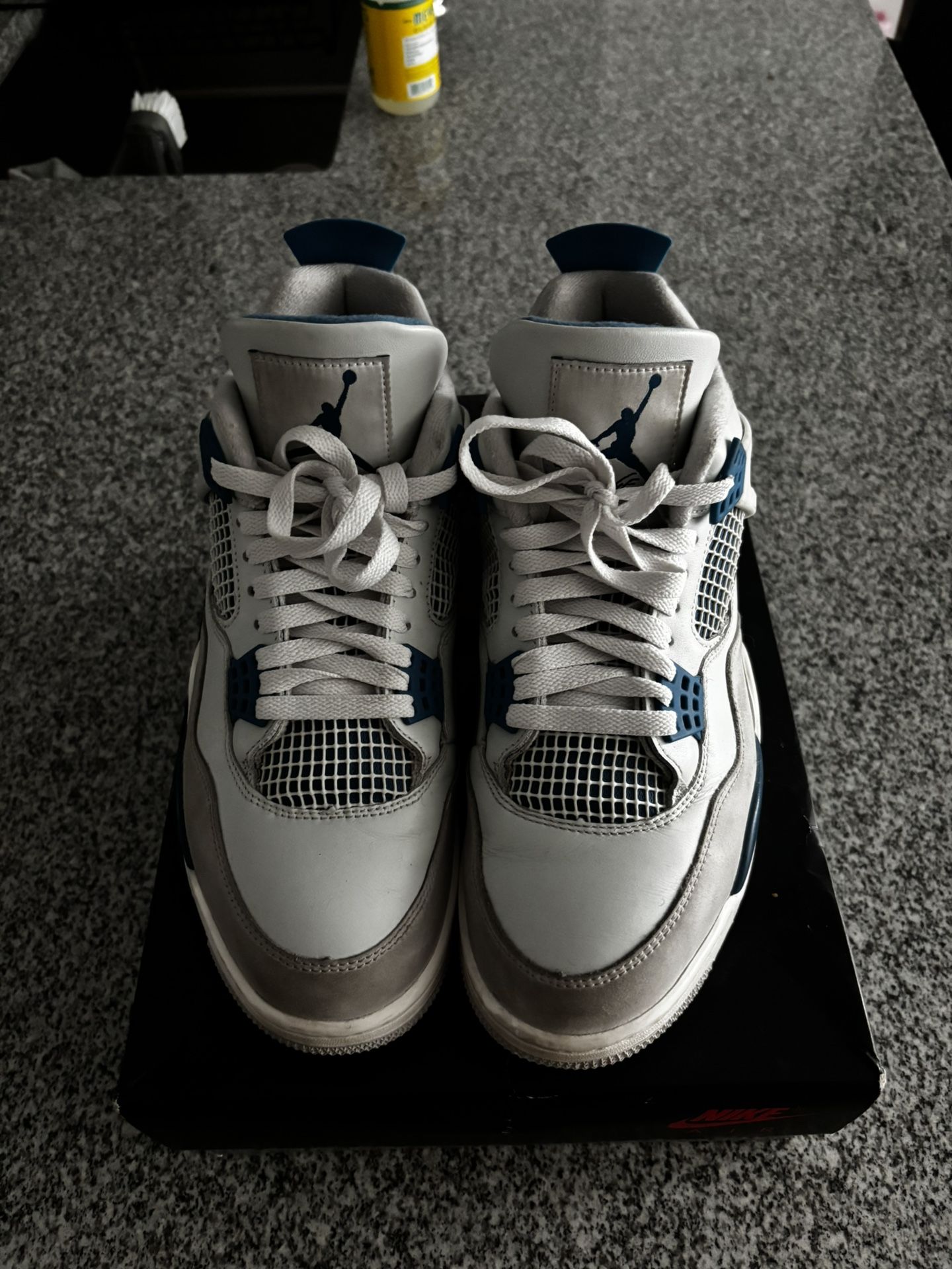 Jordan 4s