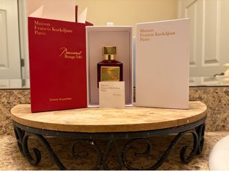 Baccarat Rouge 540 Eau de Parfum – Authentic – Like New