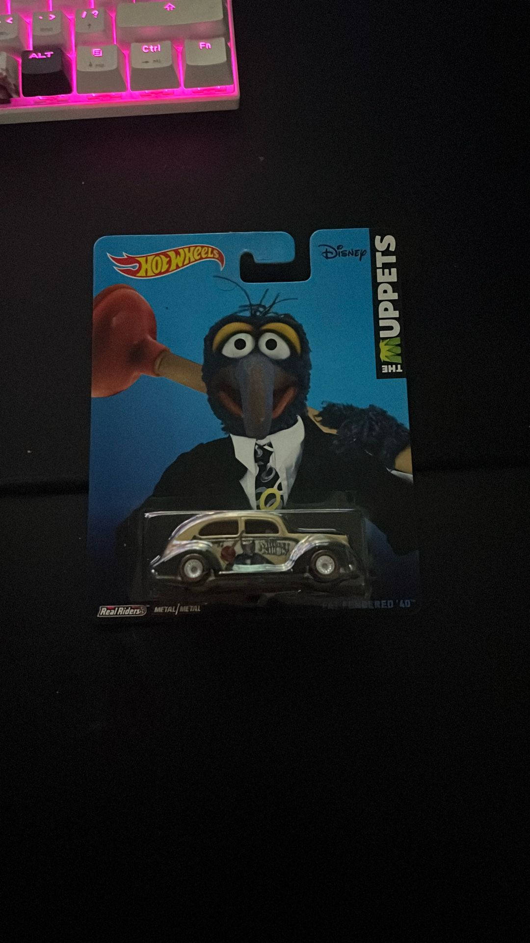 Hot Wheels The Muppets Show Gonzo Fat Fendered 40 Real Riders Metal Car