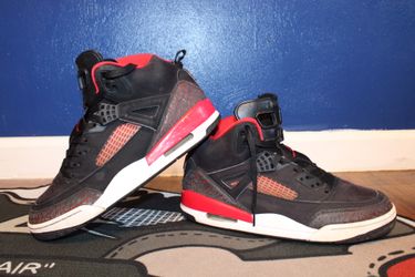 *Best Offer* Size 10 - Jordan Spizike Bred
