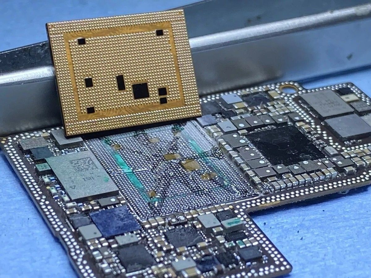 iPhone Motherboard Repair Houston β Complex Issues Fixed