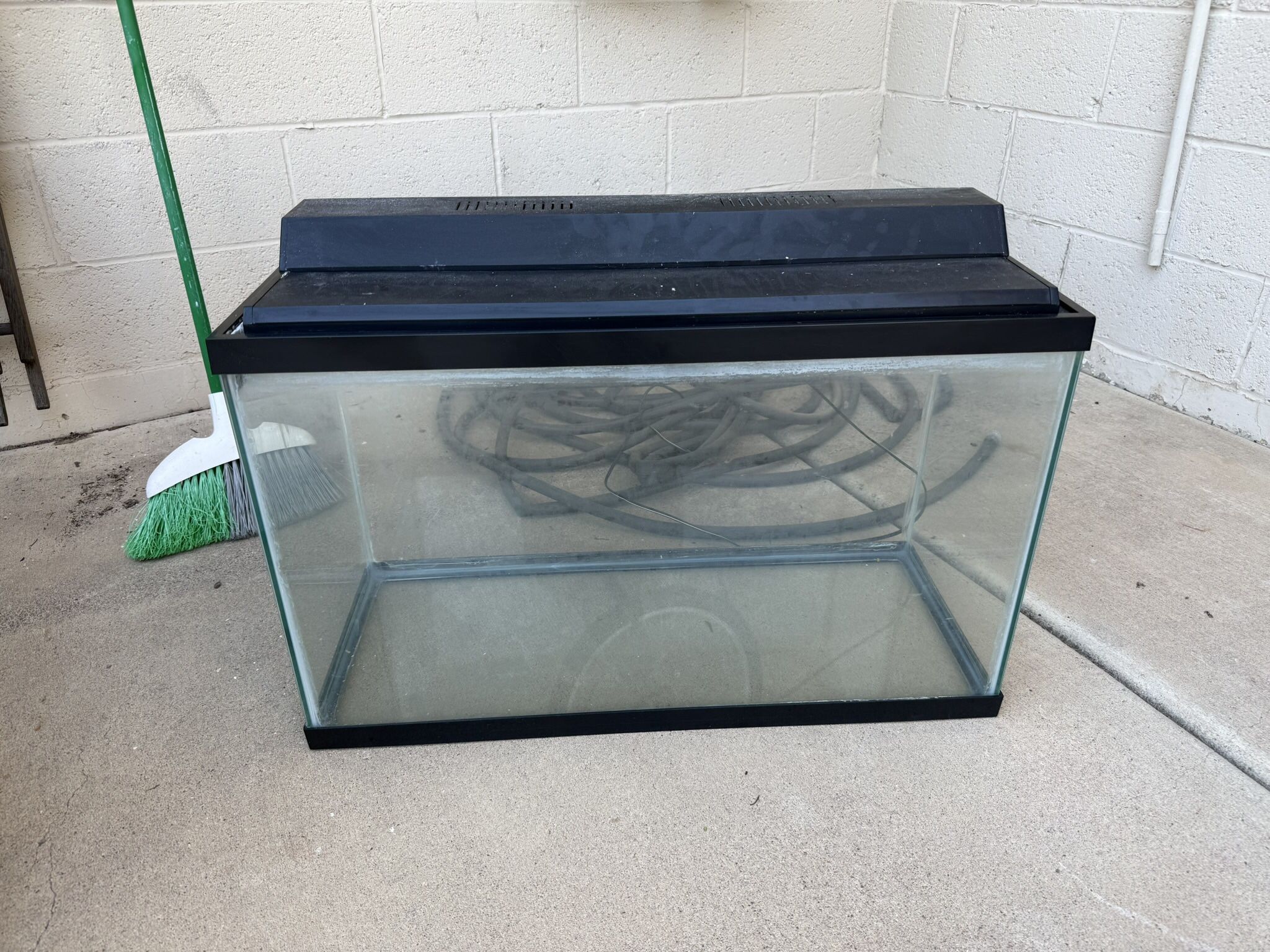 30 Gallon Fish Tank With Stand