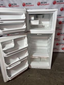 Kenmore 18.2 Cu. Ft. White Top-Freezer Refrigerator