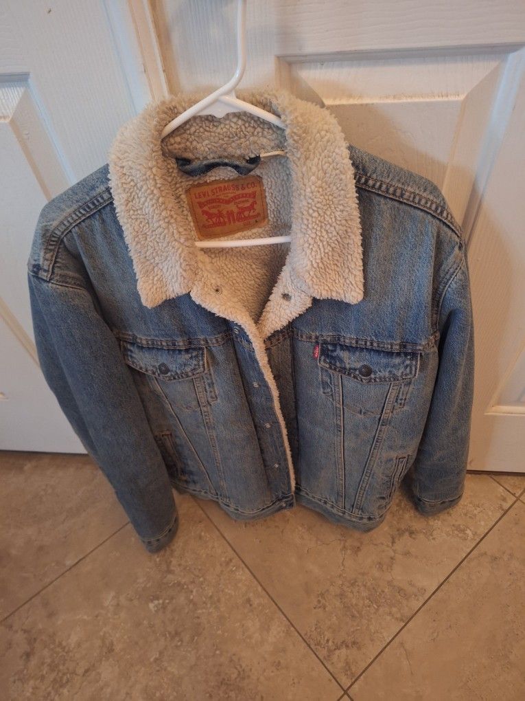 Levi's Men's L Sherpa lined Trucker Jacket