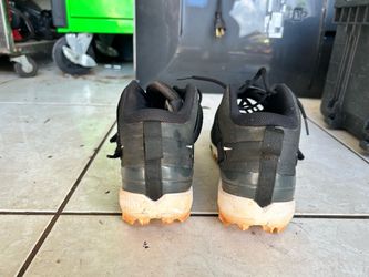 Nike Black Cleats base ball