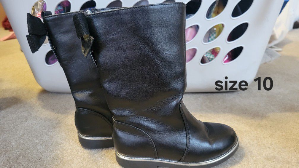 Girls Tall Black Boot With Bow On Back, Size 10; Like New