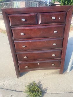 Dresser/ cajonera