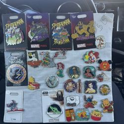 Disney Pins 