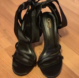BRAND NEW IN BOX! Olivia Jaymes satin lace up heels