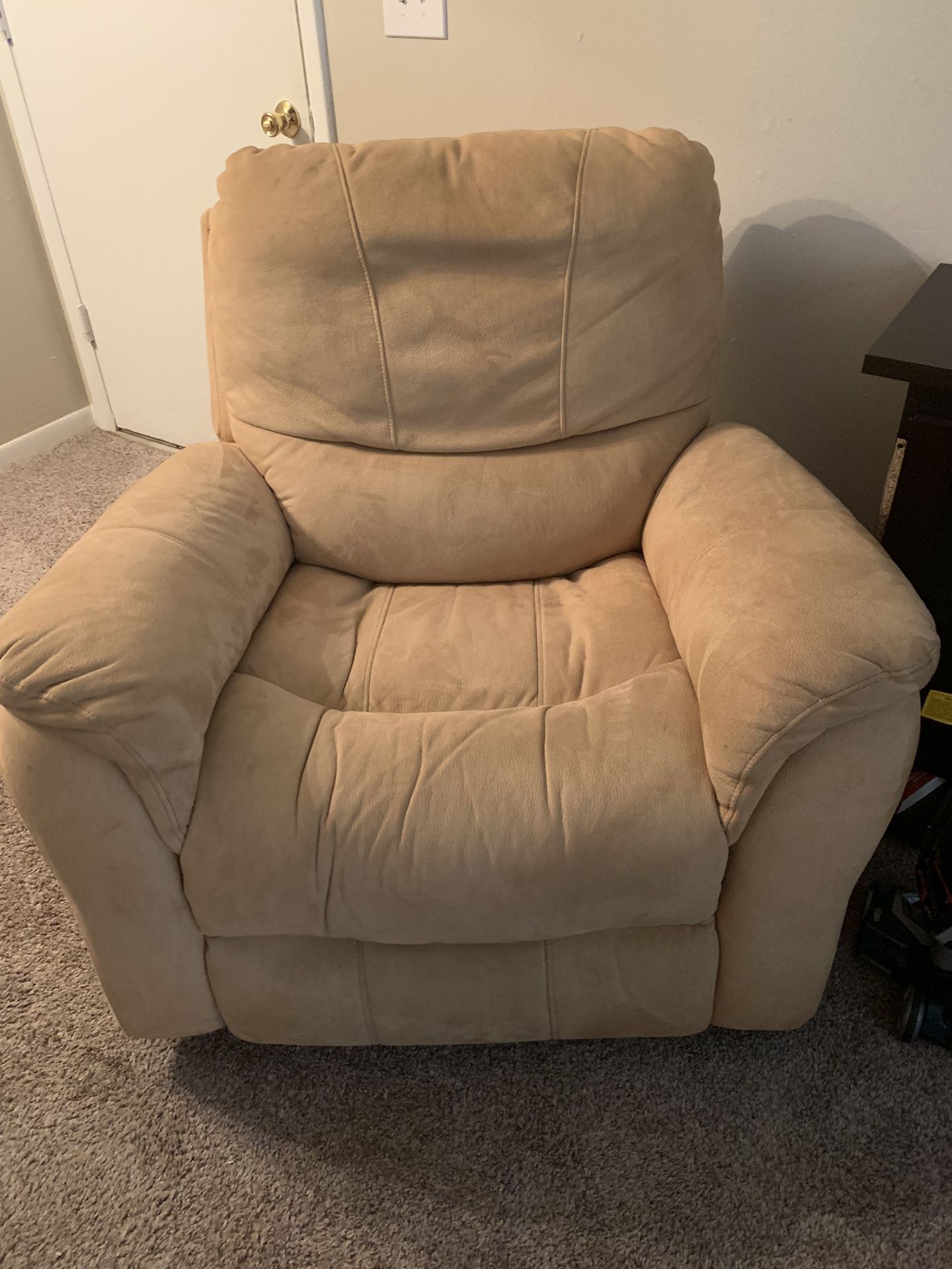 two recliners and couch