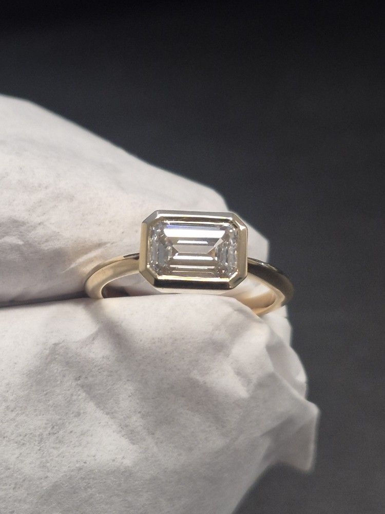 1.82ct Emerald Cut Diamond Ring 14K Yellow Gold