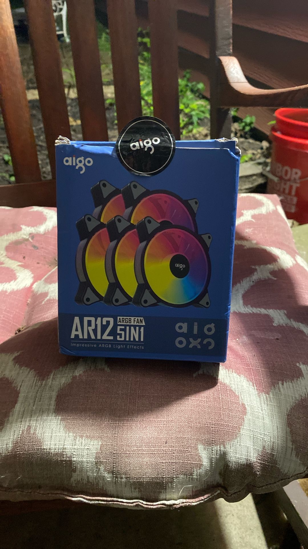 Aigo AR12 RGB 120mm 5-Pack Fans – ARGB Lighting for PC Case (White)