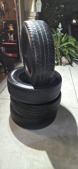275/65/20 MICHELIN TIRES 