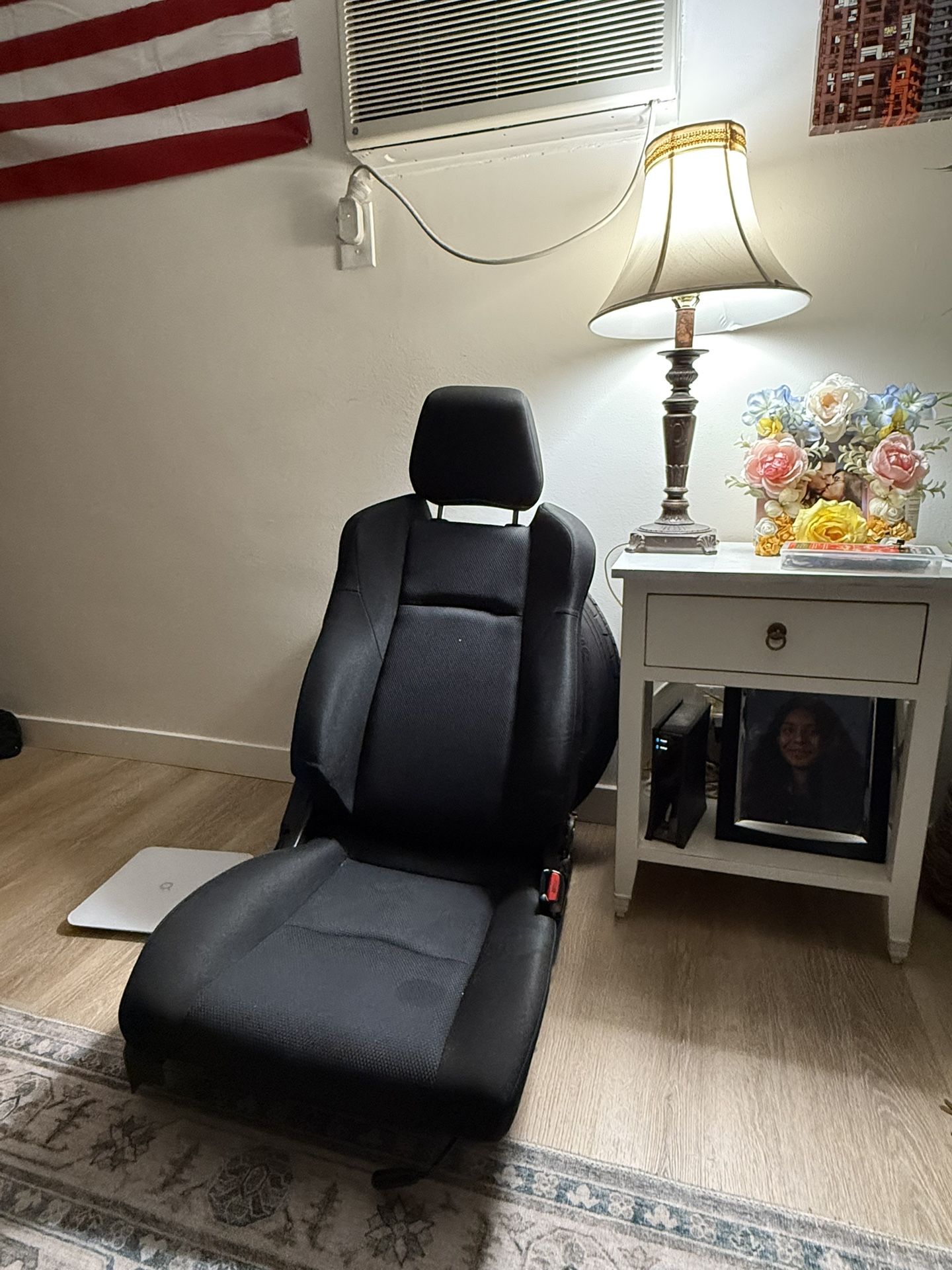 350z Passenger Seat