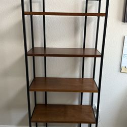 Bookshelf 