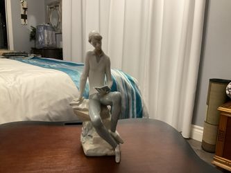 LLADRO FIGURINE 