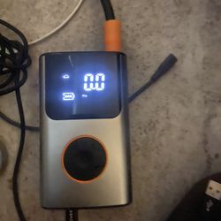 Portable Charger Tire pump 