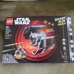 LEGO Star Wars Darth Vader’s tie fighter with Smart Play